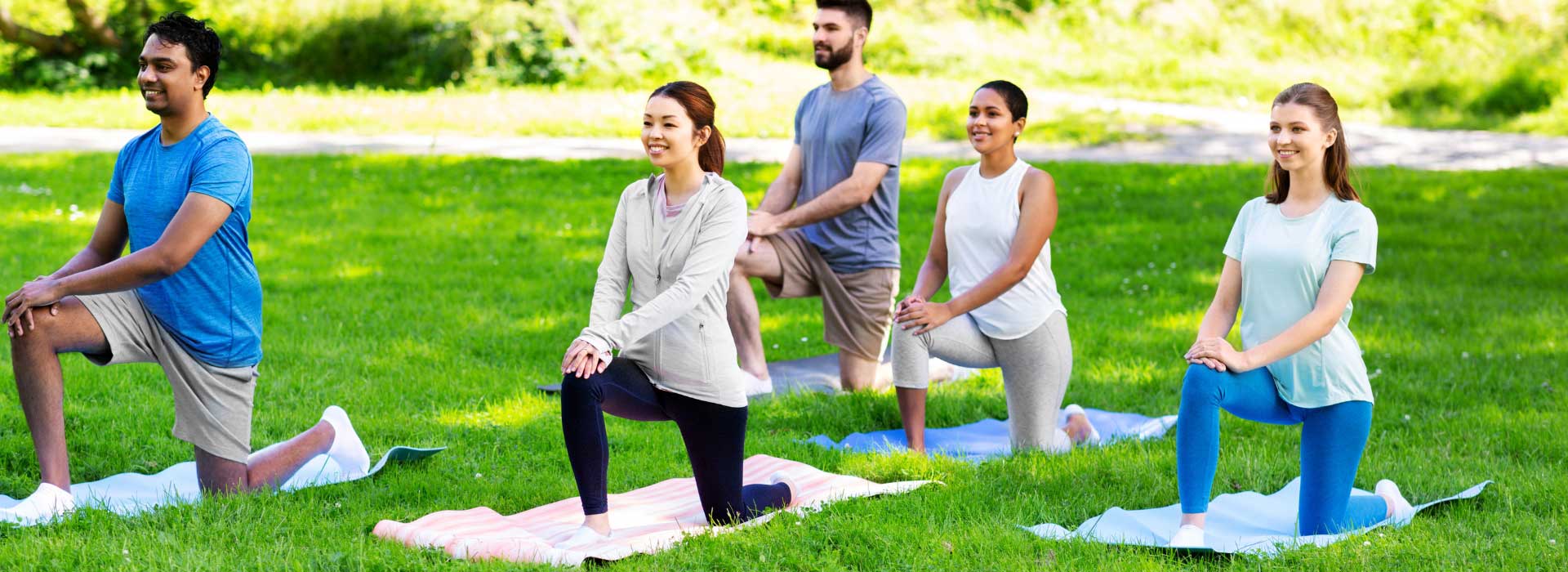 yoga-practice-outdoor-grass