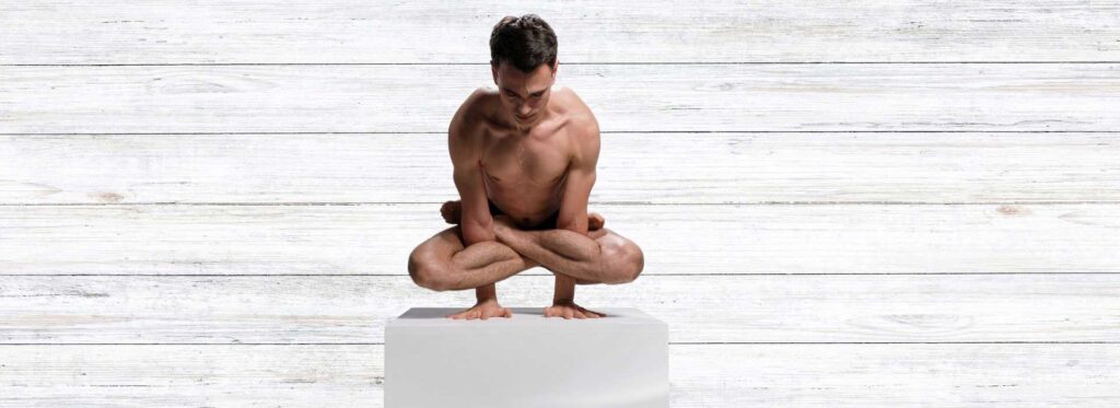 Kukkutasana